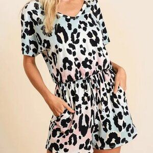 BiBi Gradation Leopard Soft Knit V-neck Romper